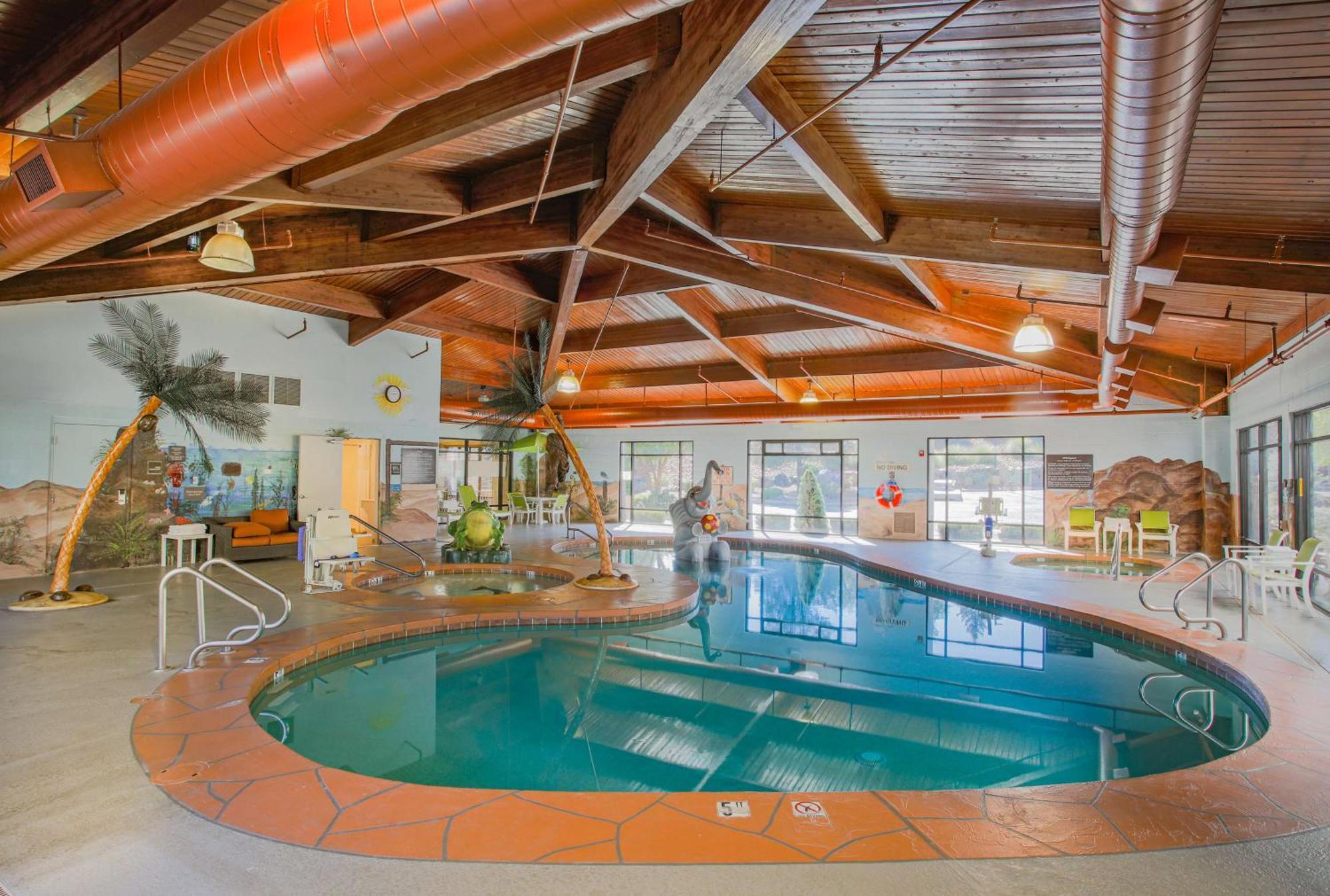 Hotel Hampton 3*